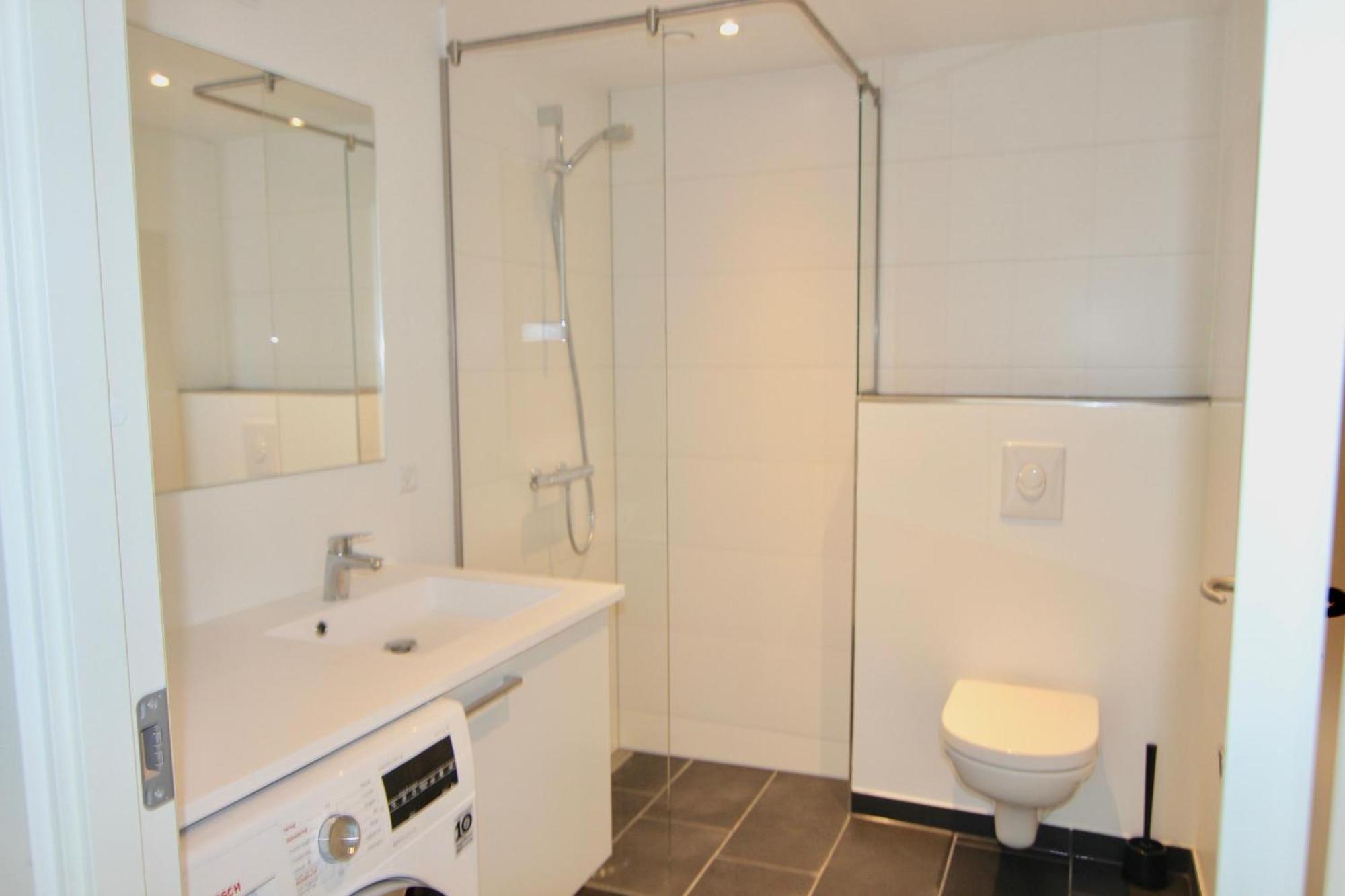 Appartement Great 1-Bed Wbalcony By Odense Harbour Extérieur photo